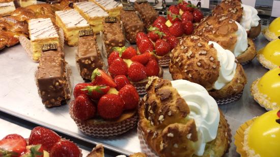 Tranche De Patisserie