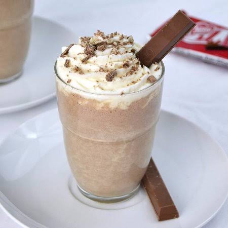 Frappé kitkat banane