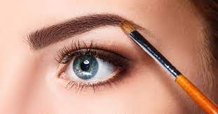EPILATION SOURCIL